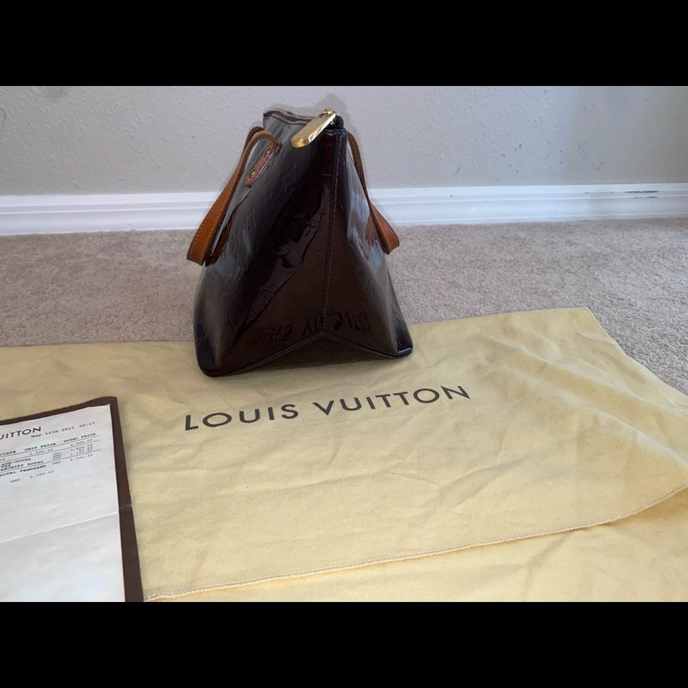 Louis Vuitton Bellevue PM armante - Picture 8 of 11